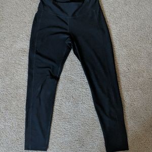 Black Cropped Leggings